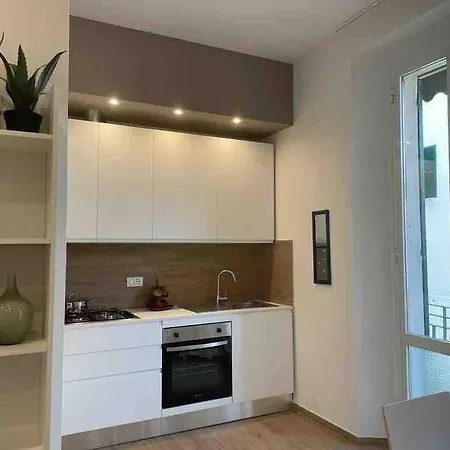 Camar 110 * 斯培西亚